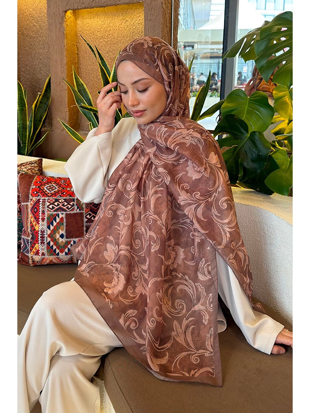 Kahverengi Etnik Desen Ferah Şal Sütlü Kahve-2
