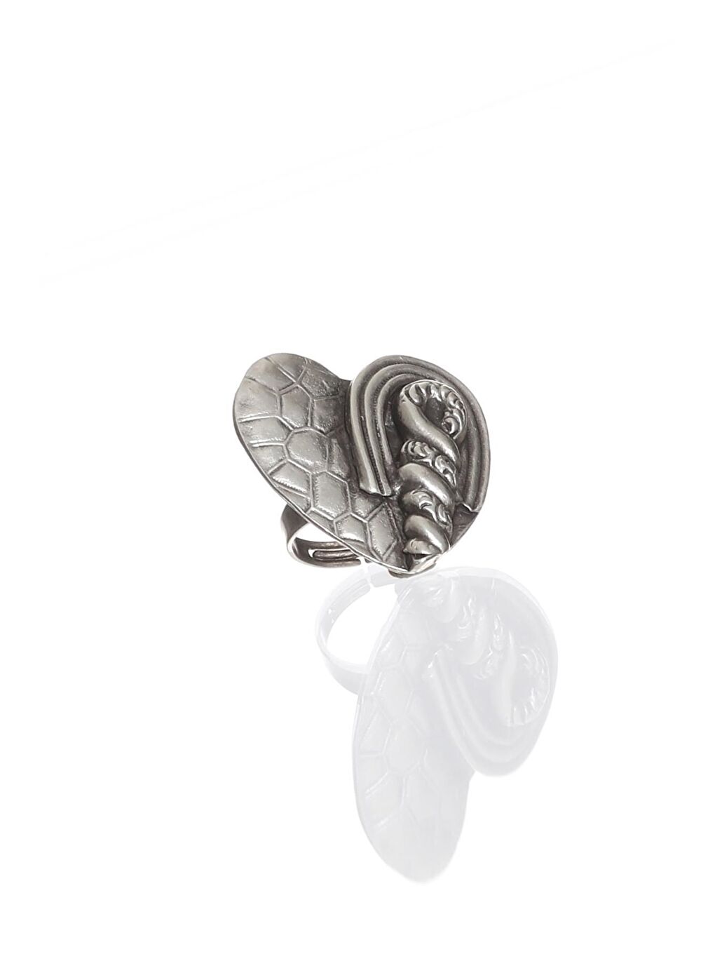 Gri Kadın Antik Gümüş Kaplama Ayarlanabilir Gotik Kalp Stilizesi Yüzük