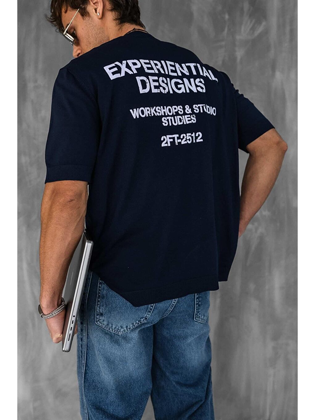 Erkek Kabartma Baskılı Esnek Regular Fit Triko Tişört Lacivert-2