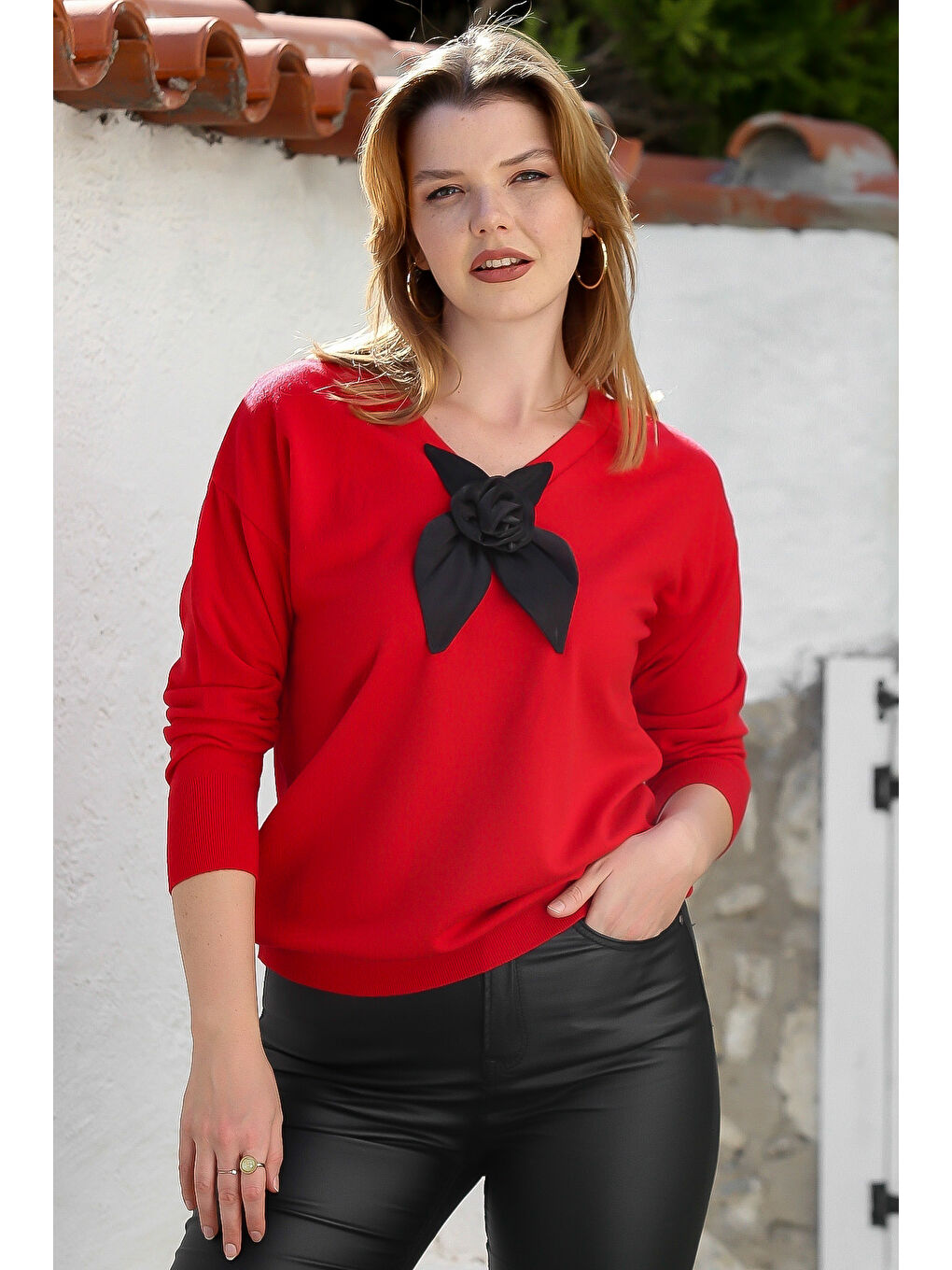 Kırmızı V Yaka Uzun Kol Fiyonk Detaylı Casual Triko Kazak 65 60-3