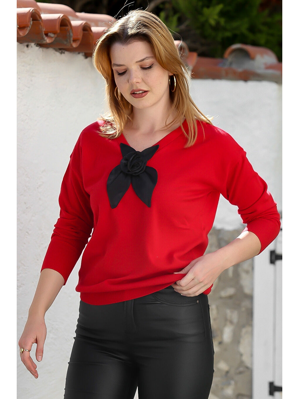 Kırmızı V Yaka Uzun Kol Fiyonk Detaylı Casual Triko Kazak 65 60-4