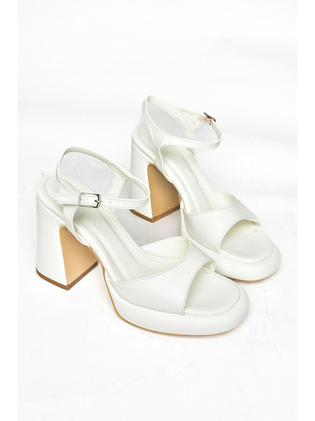 S5690128 Beyaz Kadın Topuklu Ayakkabı-2