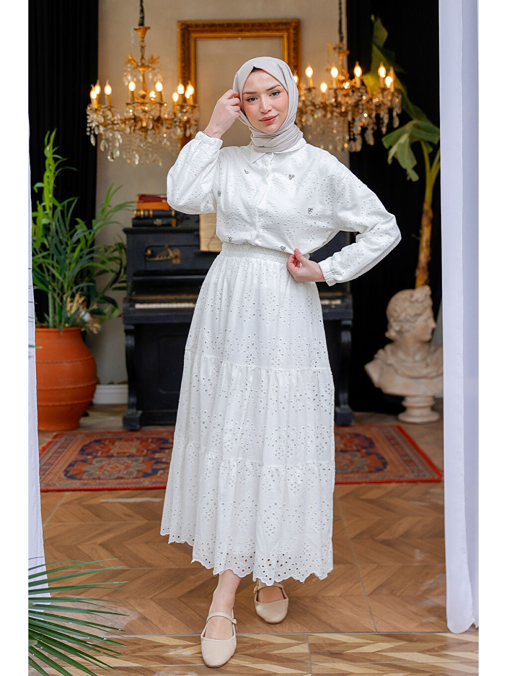 Kadın Brode Detaylı Taş İşlemeli İkili Takım  Beyaz-2