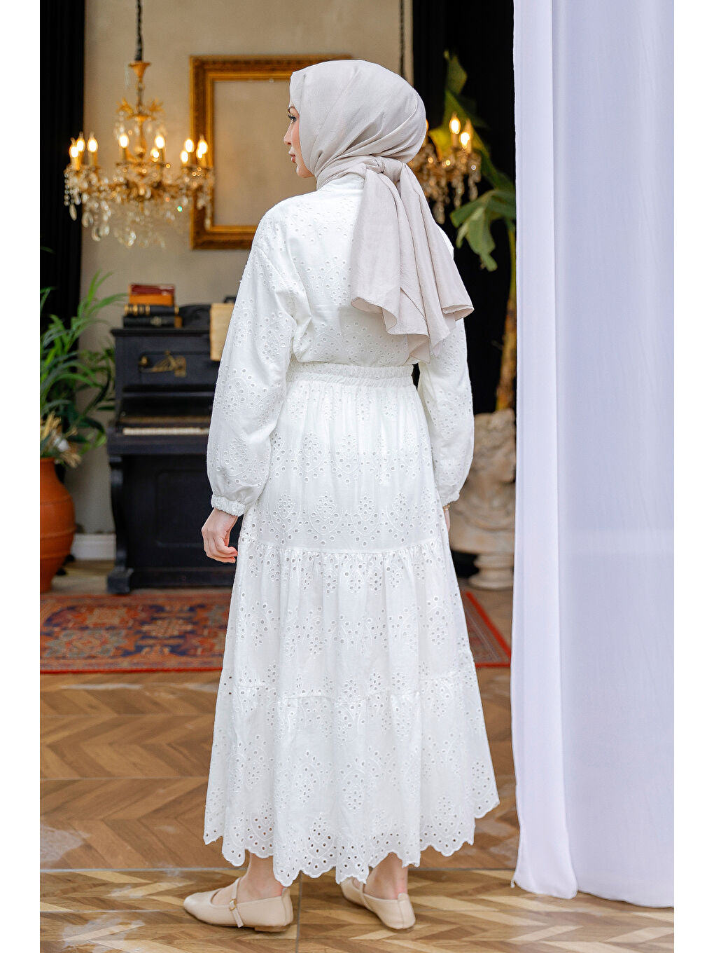 Kadın Brode Detaylı Taş İşlemeli İkili Takım  Beyaz-4