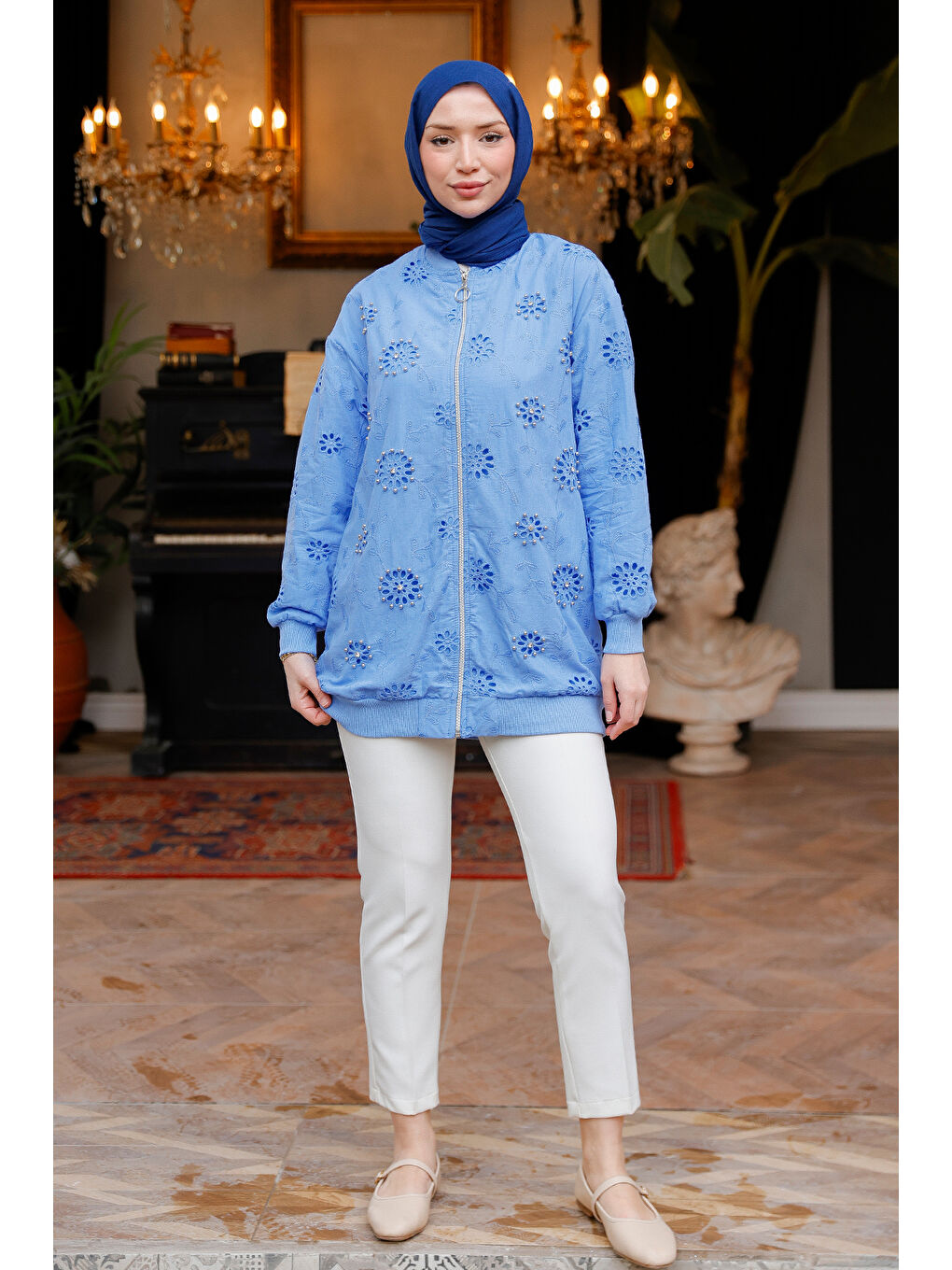Kadın Taş İşlemeli Brode Hırka Mavi-2