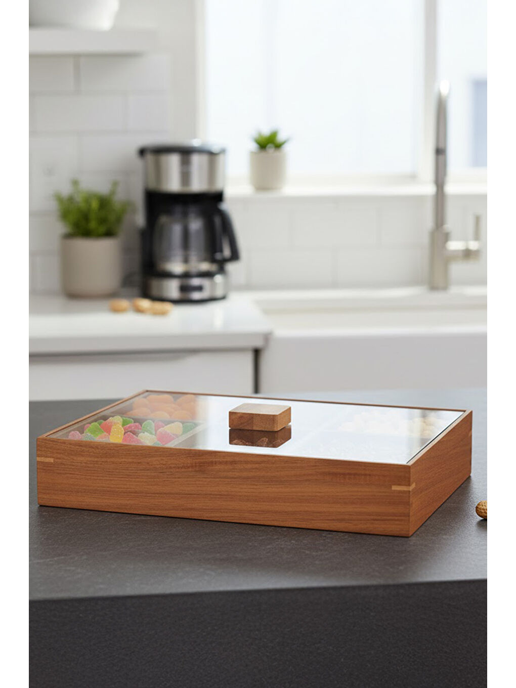 Kahverengi 76748 Akasya 6 Bölmeli Kapaklı Ahşap Bambu Çerezlik Sunumluk Saklama Kabı-2