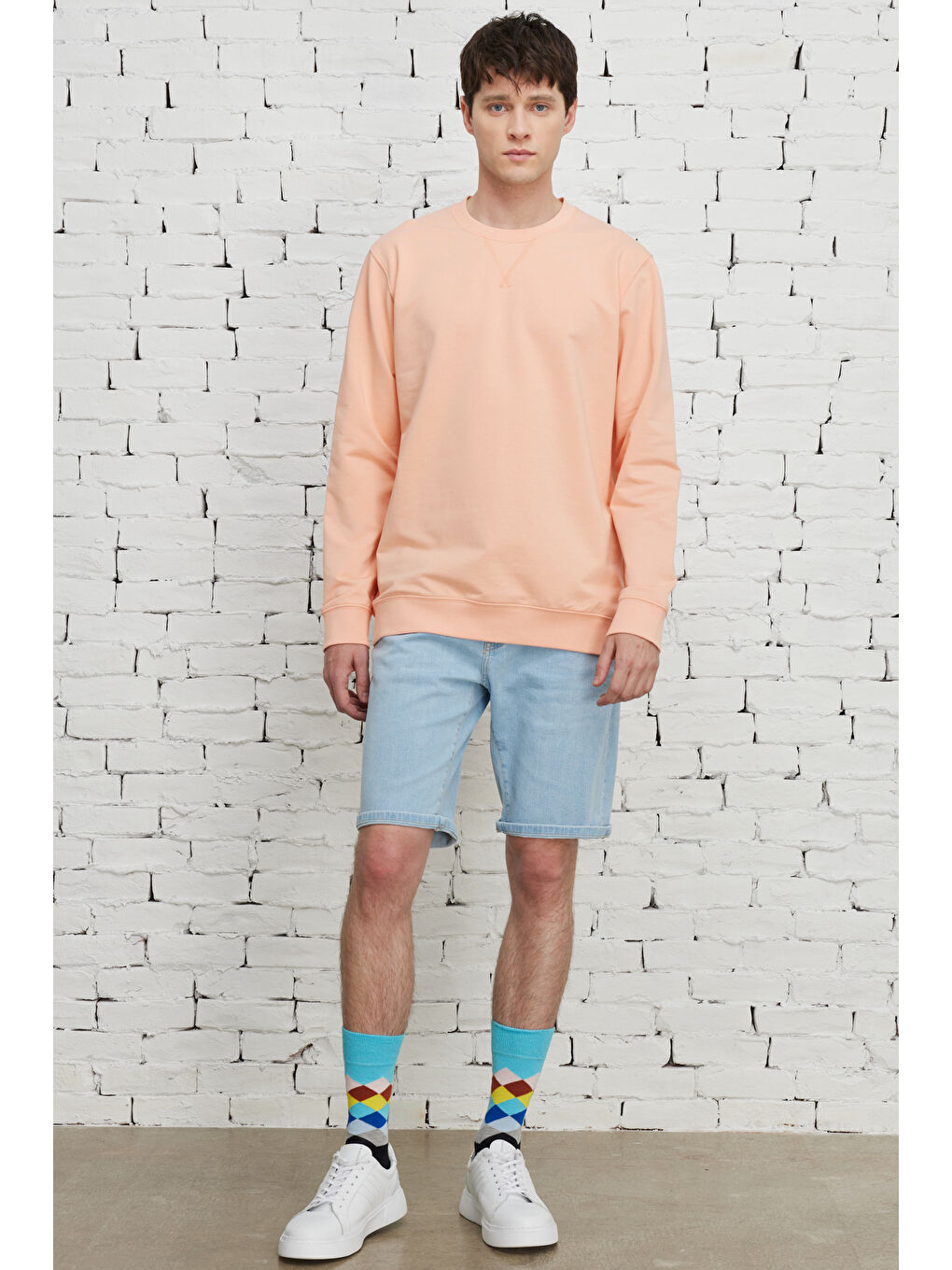 Turuncu Erkek Yavruağzı Standart Fit Normal Kesim Bisiklet Yaka Sweatshirt-3