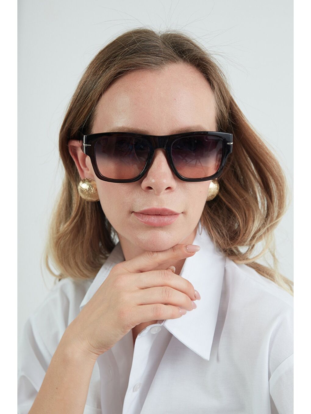 Kahverengi Dikdörtgen Çerçeveli Metal Aksesuarlı Güneş Gözlüğü-1