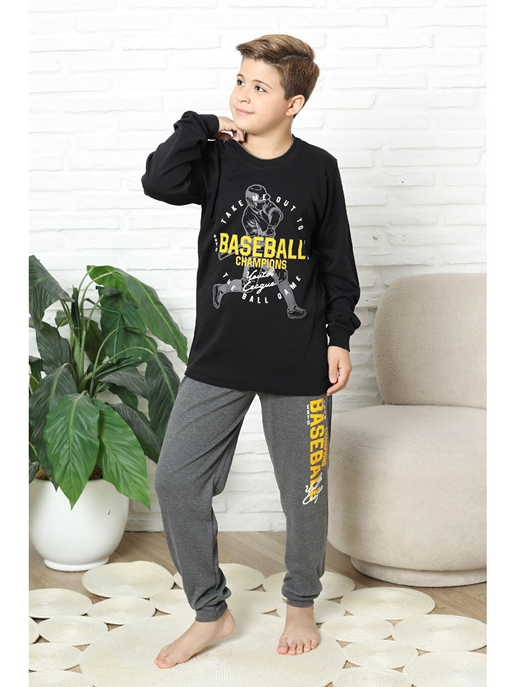 Siyah Erkek Çocuk Pijama Takımı %100 Pamuk İnterlok Kumaş 12447-2