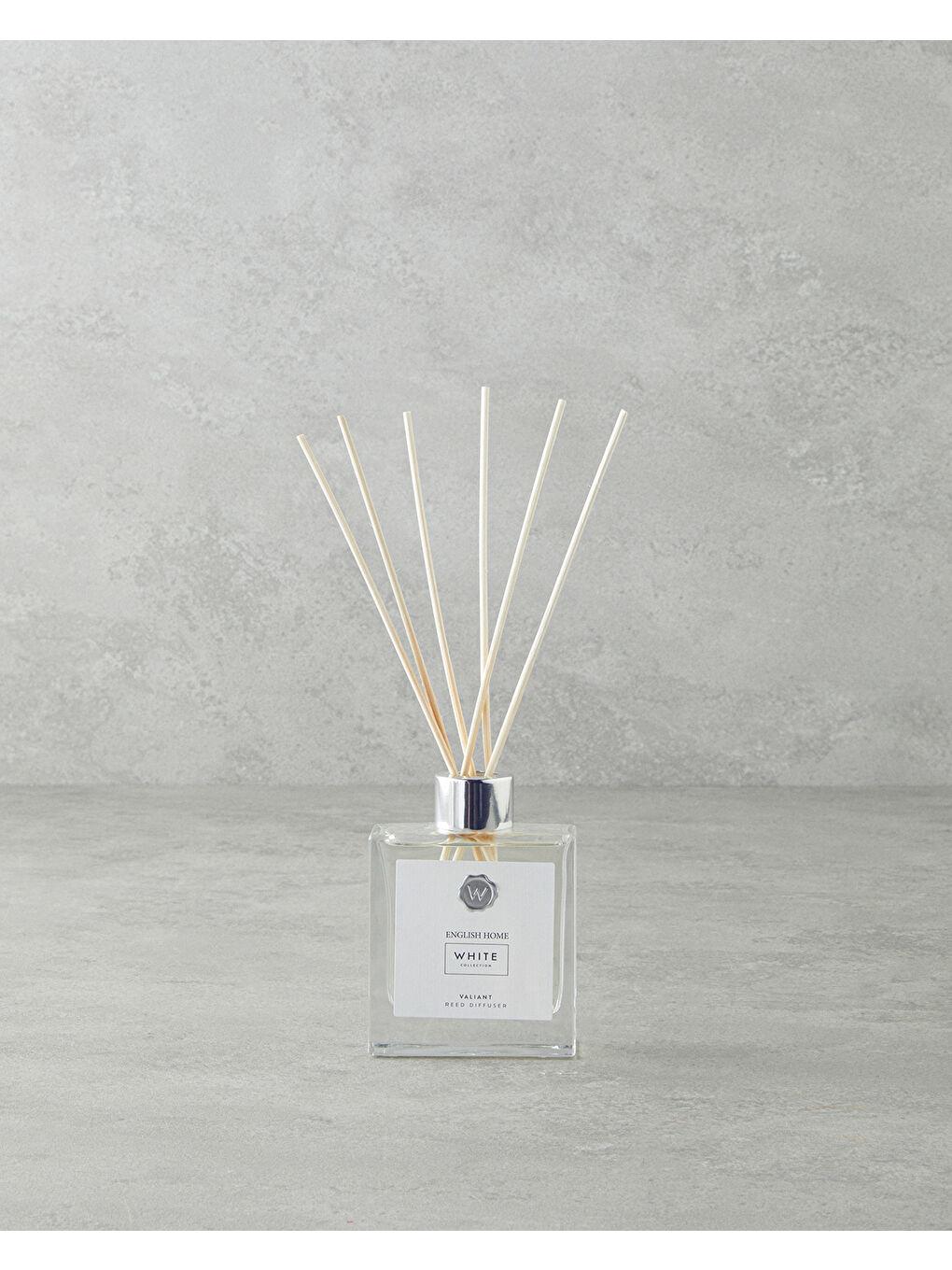 Beyaz Valiant Çubuklu Oda Kokusu 100 ml-1