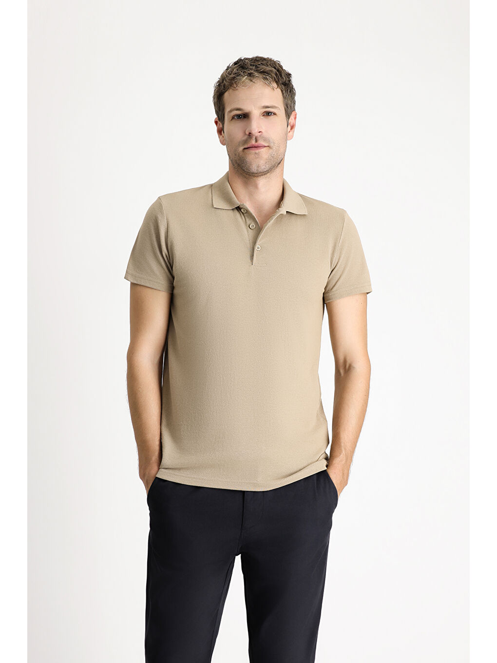 Bej Polo Yaka Regular Fit Nakışlı Pamuklu Büyük Beden Tişört