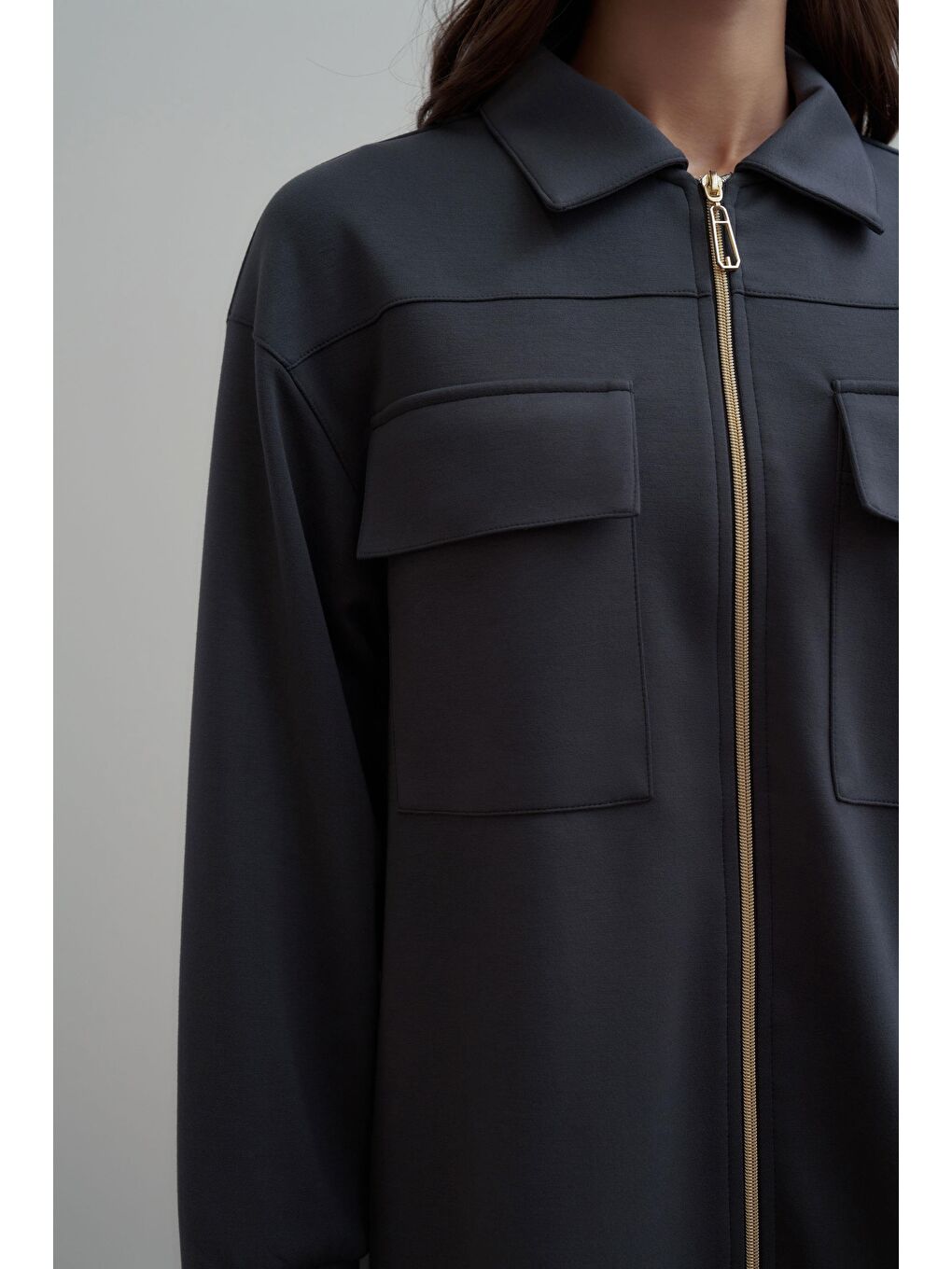 Antrasit-Yumuşak Dokulu Fermuarlı Pantolonlu Takım-3