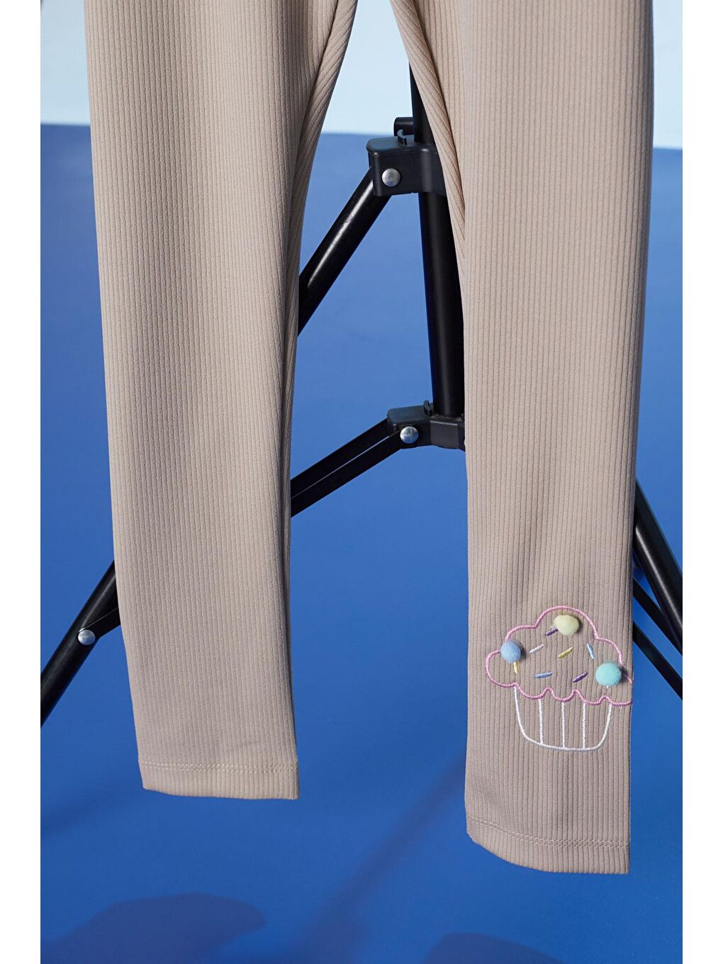 Bej Cupcake Nakışlı Fitilli Kız Çocuk Tayt-1