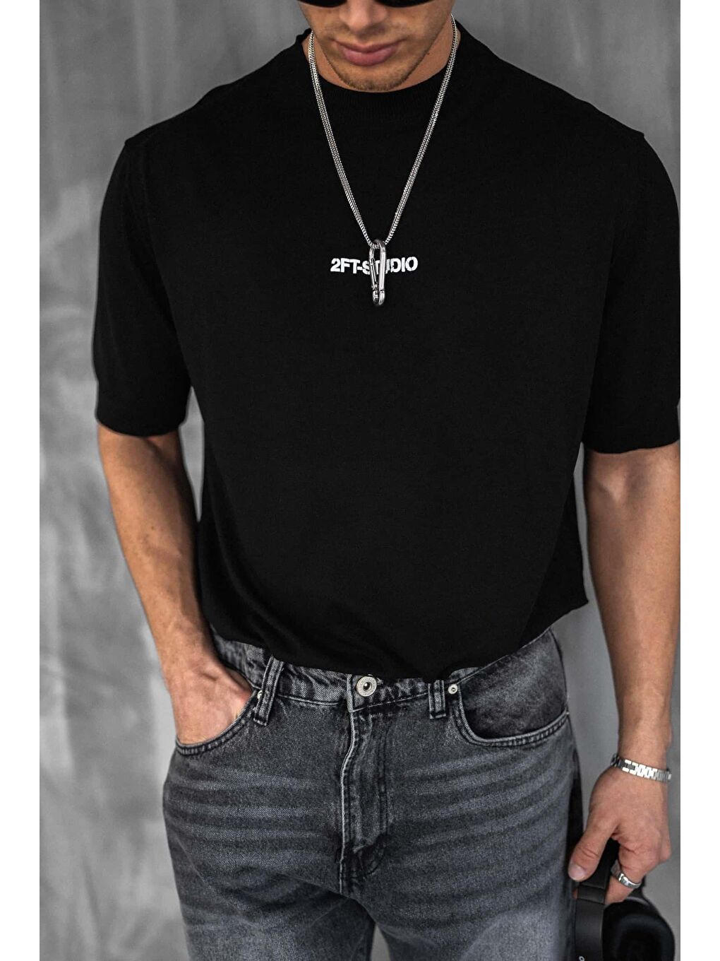 Erkek Kabartma Baskılı Esnek Regular Fit Triko Tişört Siyah