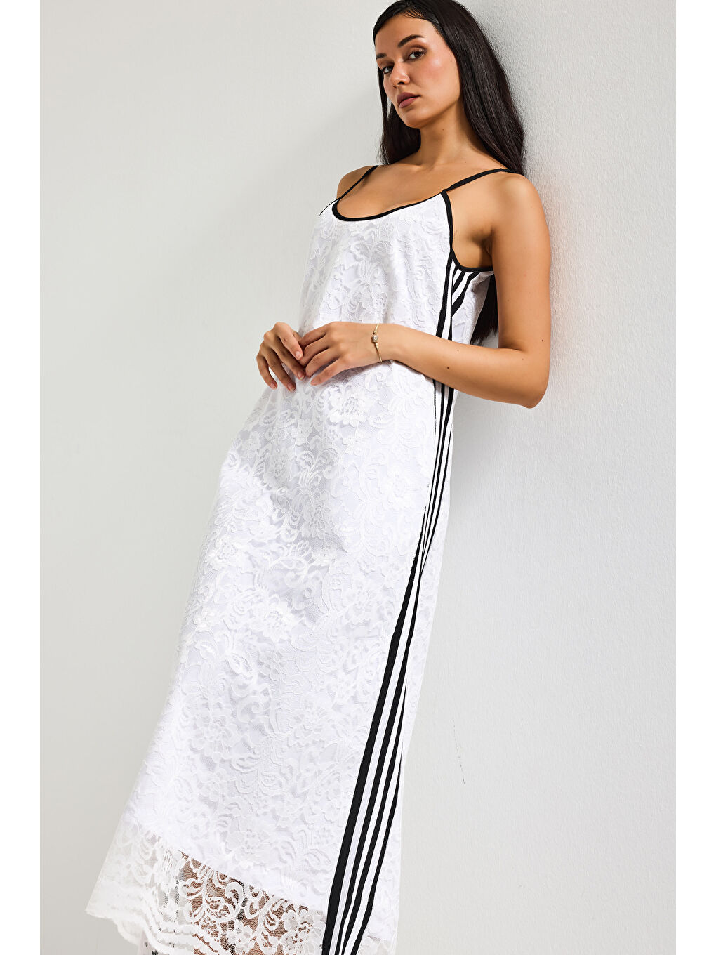 Kadın Beyaz Straight Şerit Detaylı Dantel Askılı Tasarım Elbise-3