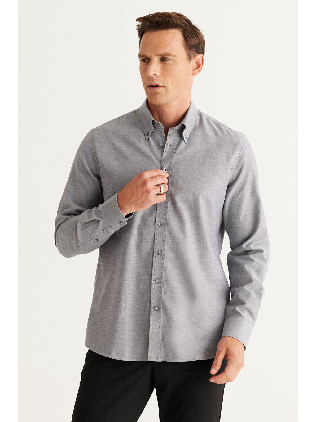 Erkek Gri Slim Fit Dar Kesim Düğmeli Yaka %100 Pamuk Oxford Gömlek-3