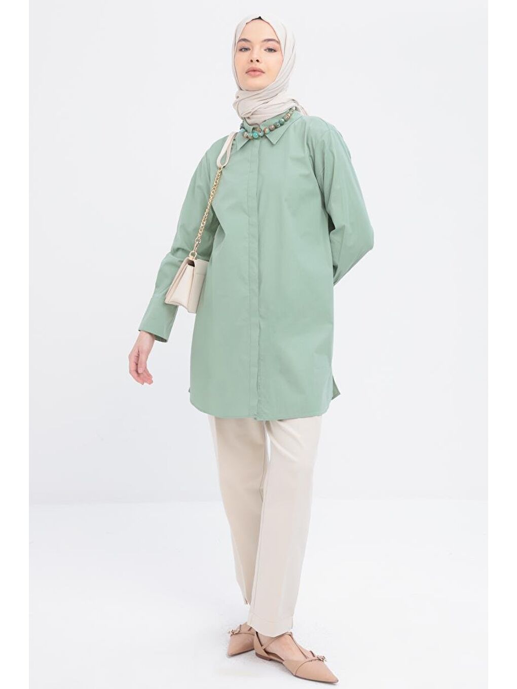 Yeşil Mint-Manşeti Yırtmaç Detaylı Poplin Gömlek-1