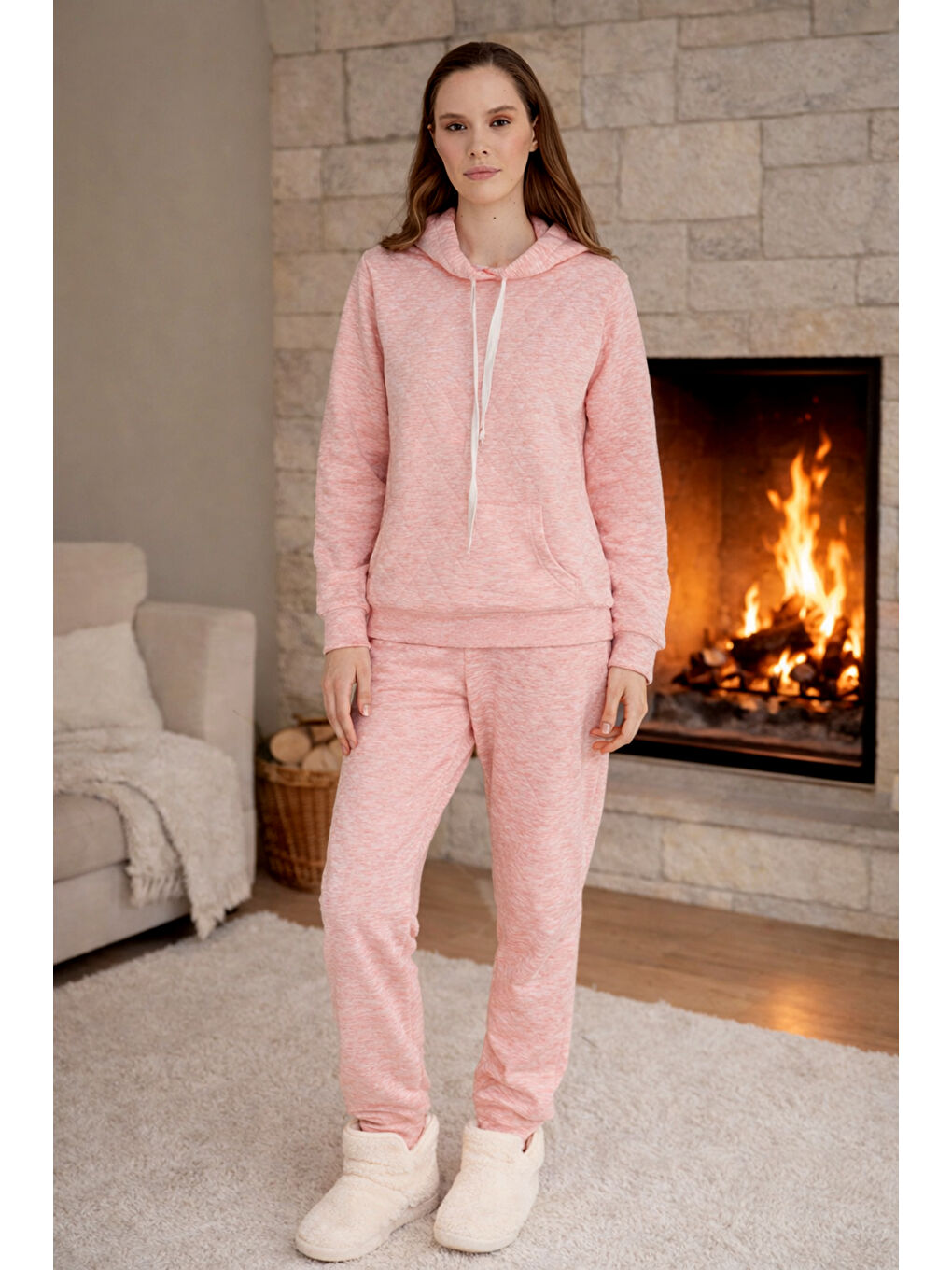 Kadın Kapüşonlu Uzun Kol Kalın Kumaş Pijama Takımı 240430 Pembe03-2
