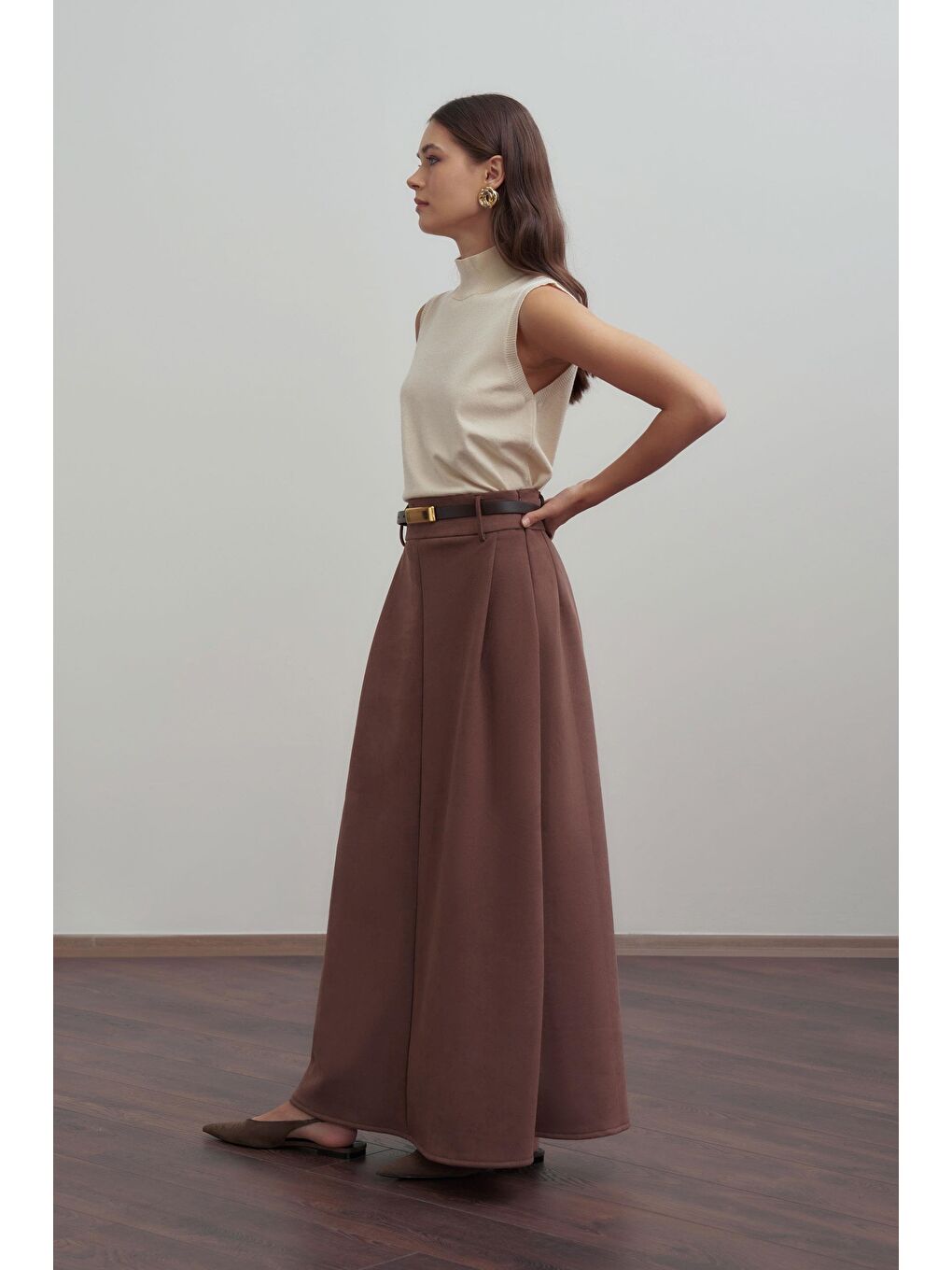 Kahverengi Kahve-Pili Detaylı Scuba Süet Etek-1