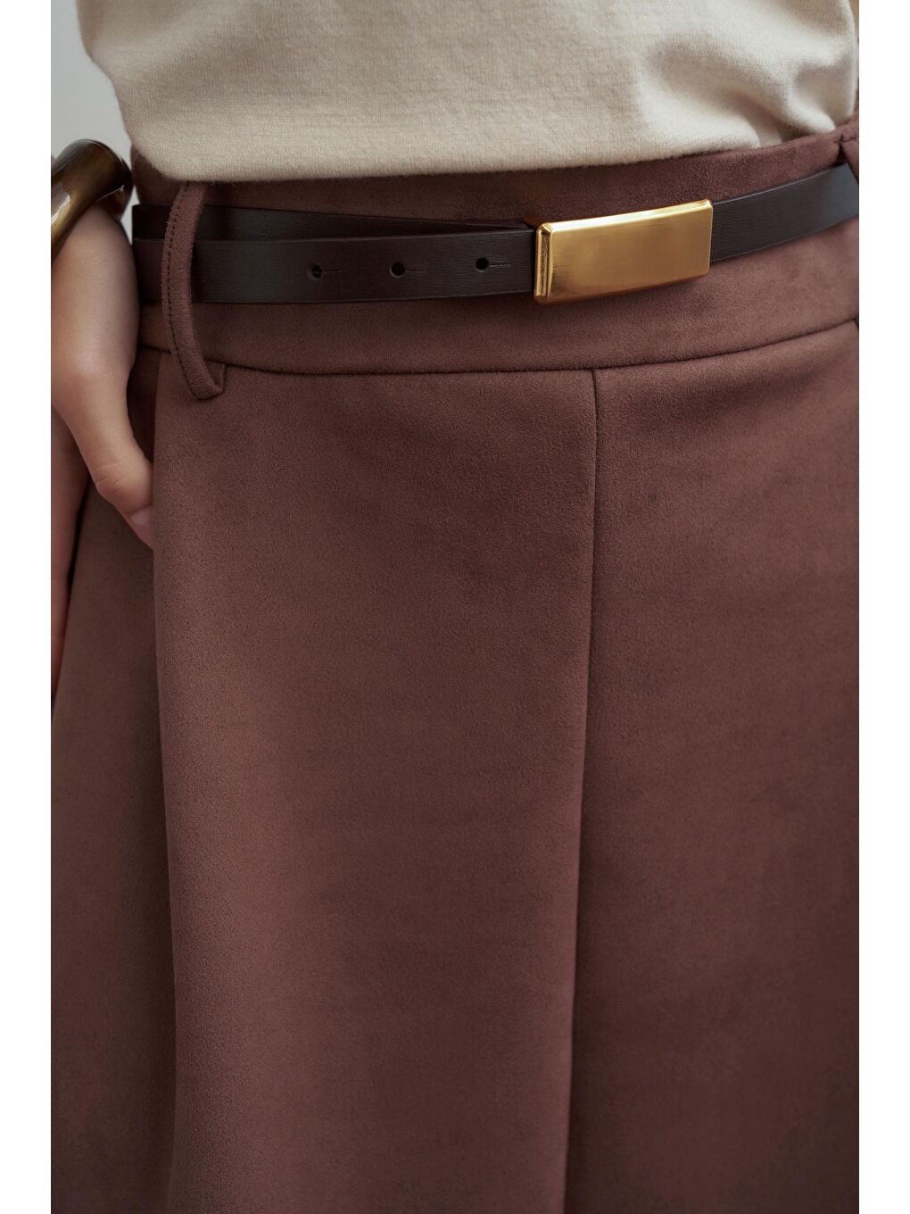 Kahverengi Kahve-Pili Detaylı Scuba Süet Etek-5