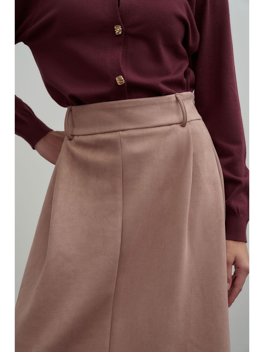 Bej Vizon-Pili Detaylı Scuba Süet Etek-4