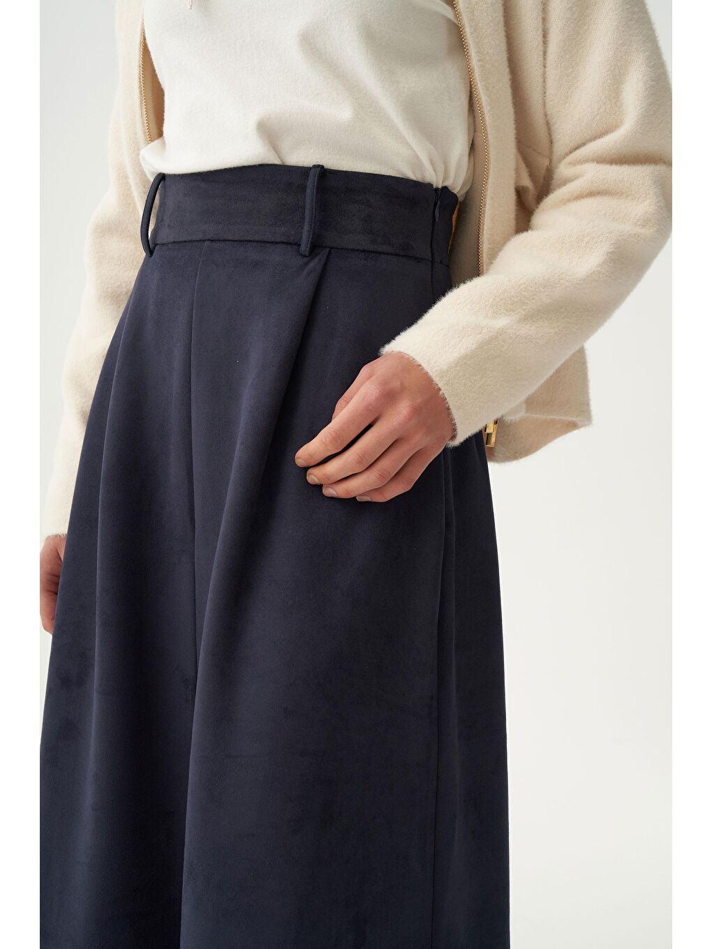 Lacivert-Pili Detaylı Scuba Süet Etek-4