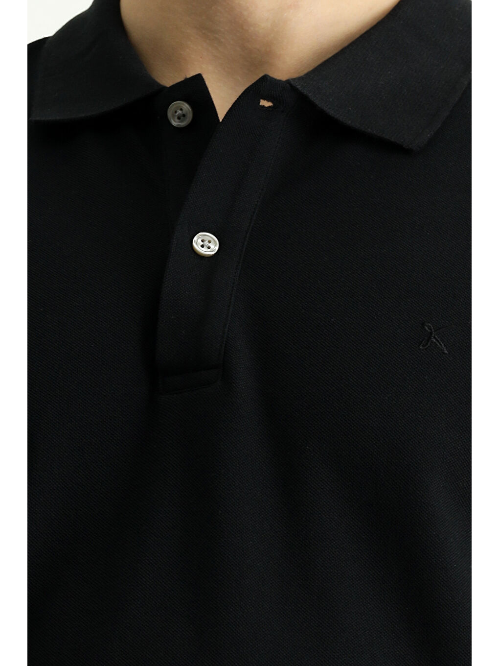 Siyah Polo Yaka Slim Fit Dar Kesim Nakışlı Pamuk %100 Pamuk Tişört-4