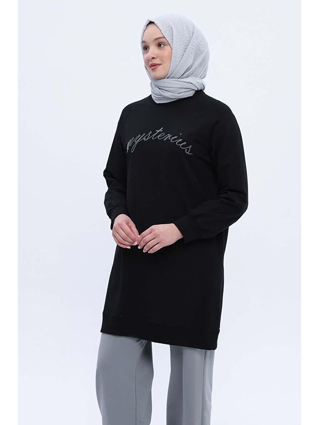 Siyah-Pamuklu Reglan Kol Zincir Nakışlı Sweat Tunik-4