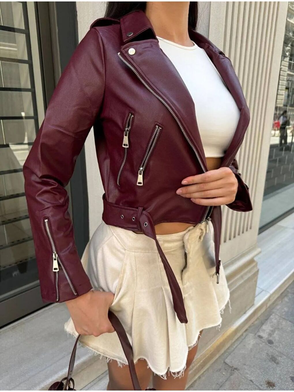 Kadın Bordo Fermuar Detaylı Deri Ceket