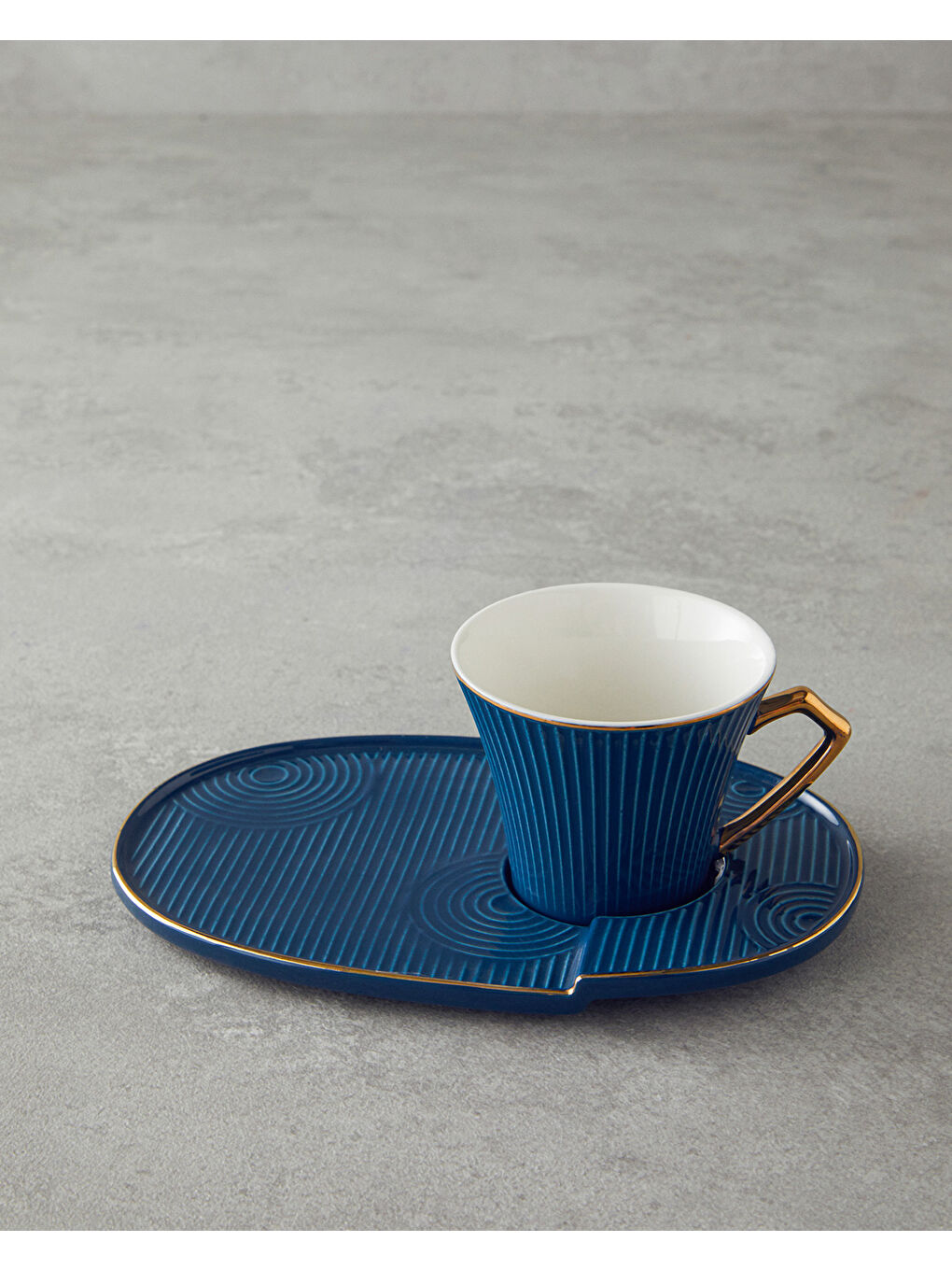 Terra New Bone China Tepsili Kahve Fincan Takımı Lacivert-1