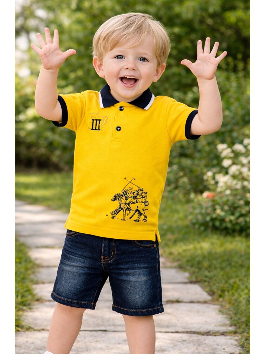 Sarı Tarz Lakos Asker Desenli Belden Ayarlanabilir Kısa Kollu Şortlu 2'li Takım Çocuk ve Bebek Giyim-1