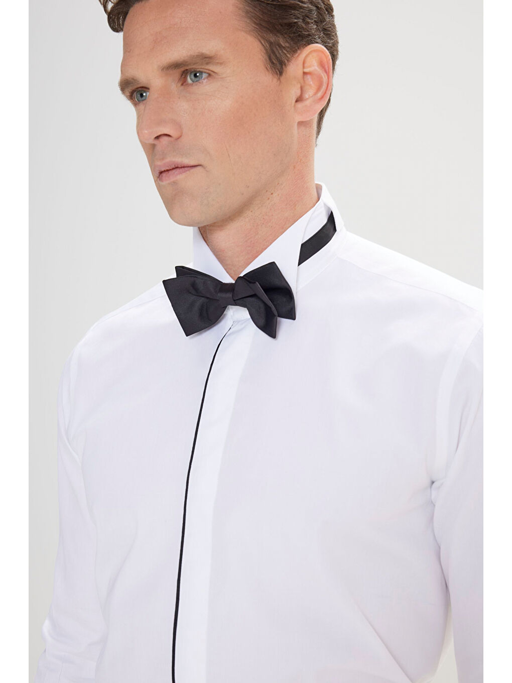 Erkek Beyaz Slim Fit Dar Kesim %100 Pamuk Ata Yaka Gömlek-3