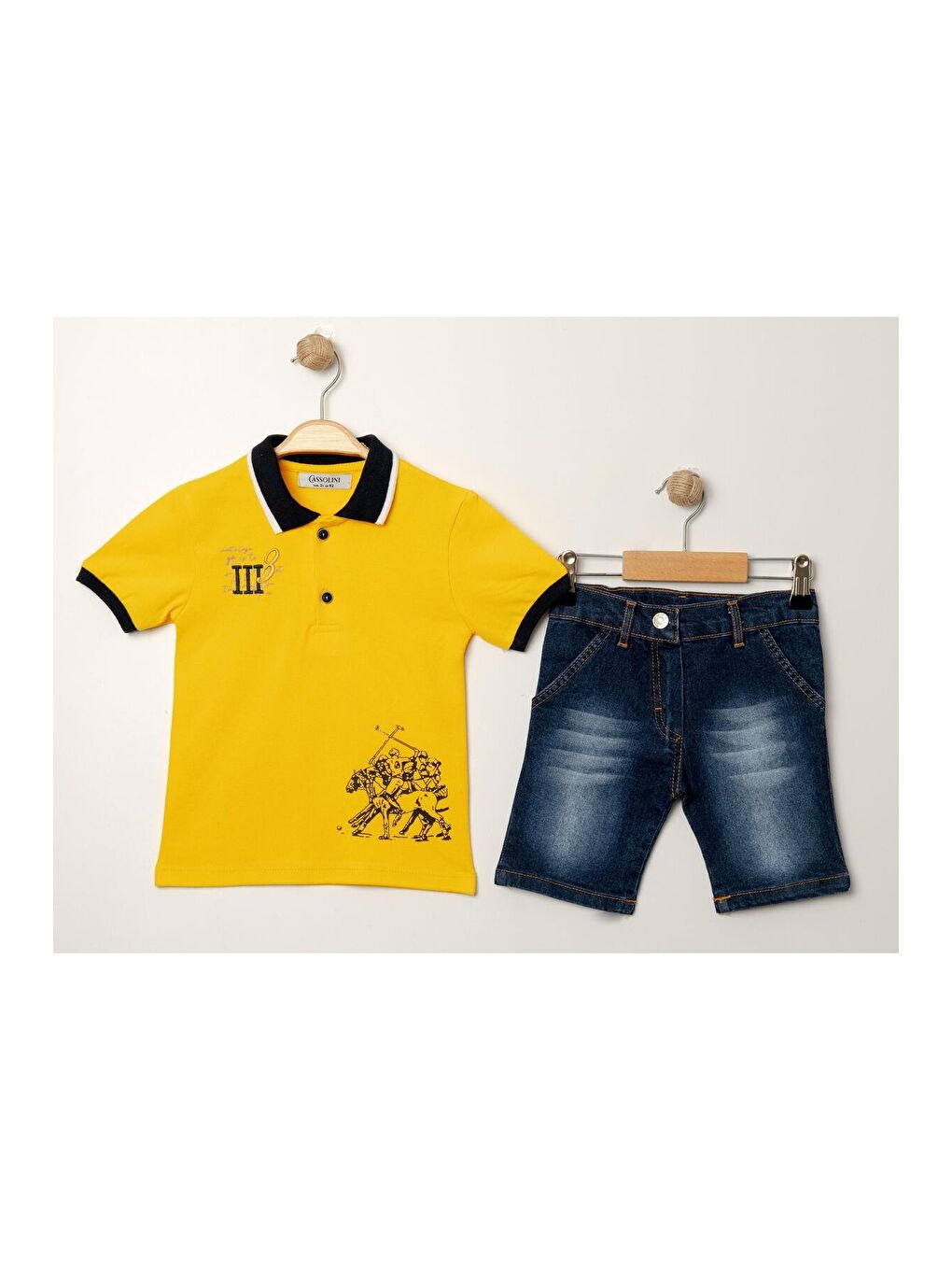 Sarı Tarz Lakos Asker Desenli Belden Ayarlanabilir Kısa Kollu Şortlu 2'li Takım Çocuk ve Bebek Giyim-4