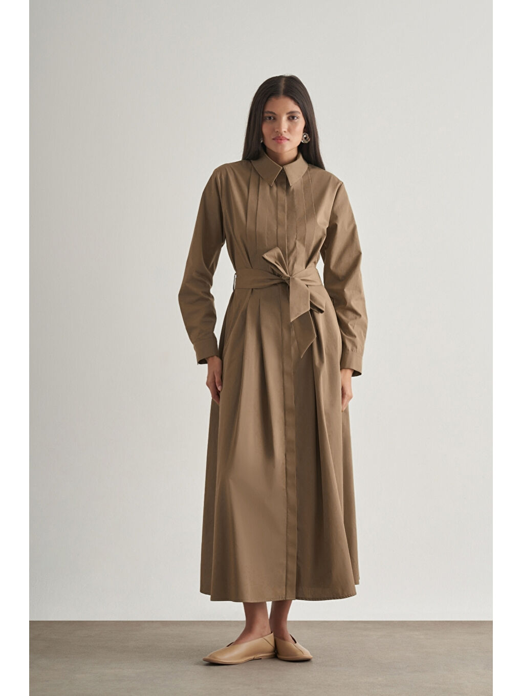 Kahverengi Premium Saf Pamuk Mocha Rengi Piliseli Uzun Elbise