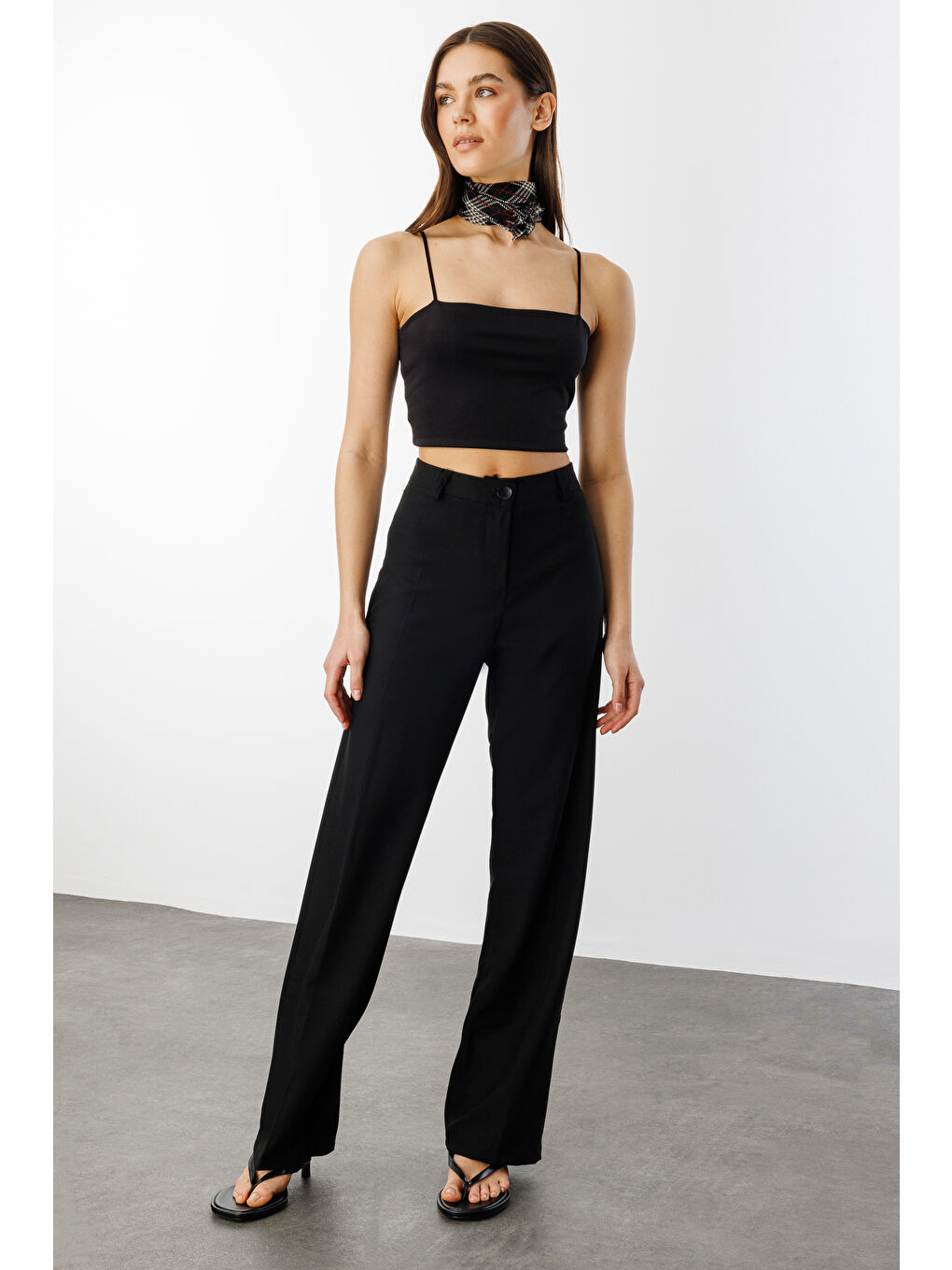 Siyah Kadın Yüksek Bel Wide Leg Kumaş Pantolon PANTOLON-004-1