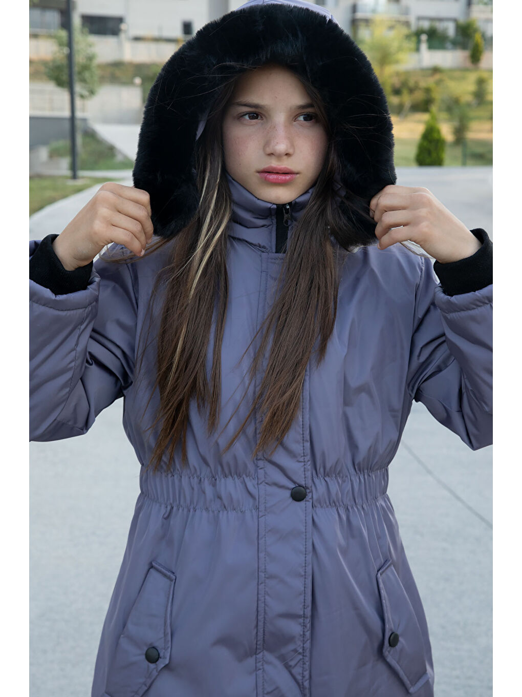 Antrasit Çıtçıtlı Cepli Esnek Bel İçi Kürklü Kız Çocuk Kapüşonlu Mont 21308-4