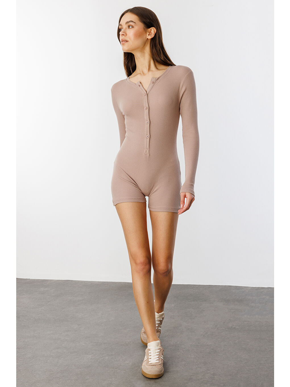 Genius Store Bej Fitilli Uzun Kollu Kısa Tulum Romper UZUNKOL-TULUM - 2
