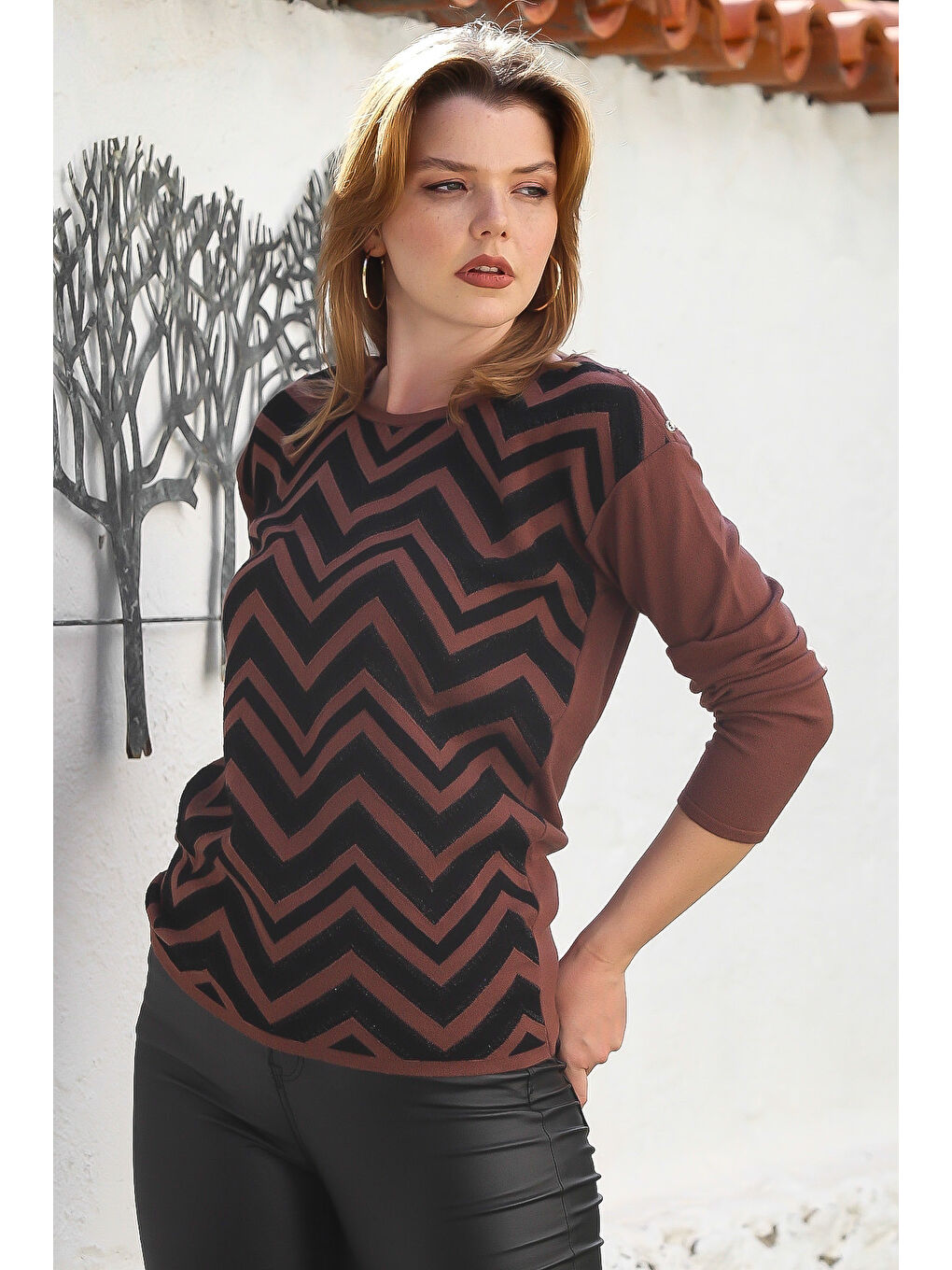 Kahverengi Kayık Yaka Uzun Kol Zigzag Desenli Casual Triko Kazak 65 60-4