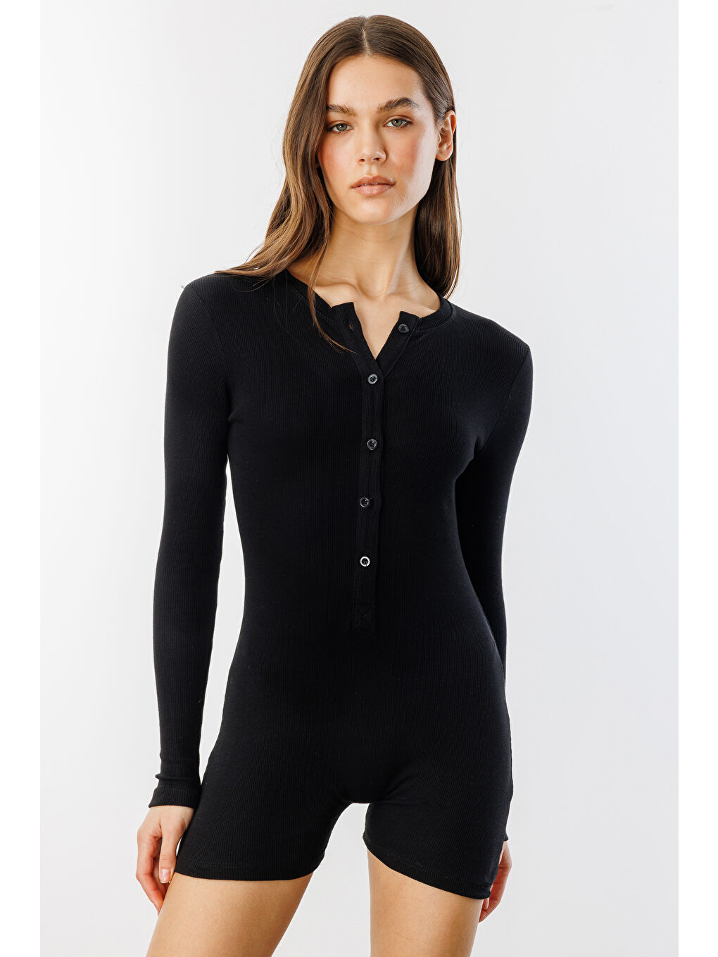 Siyah Fitilli Uzun Kollu Kısa Tulum Romper UZUNKOL-TULUM