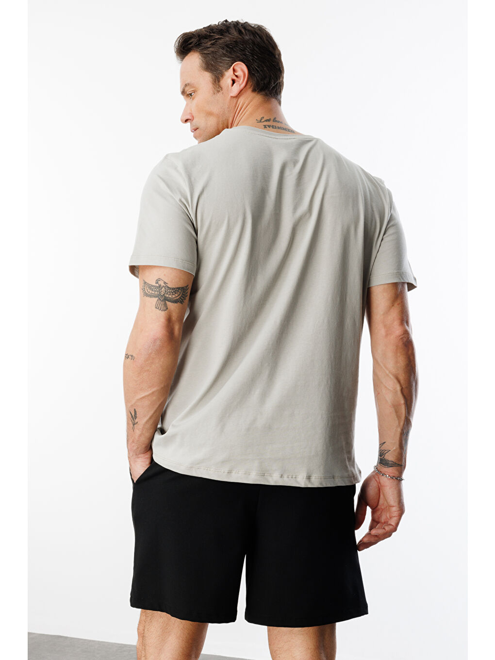 Gri Erkek T-shirt %100 Pamuk Regular Fit Standart Kesim Bisiklet Yaka Basic Tişört BASIC-T-SHIRT1-5