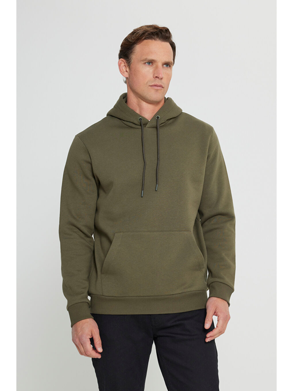 Erkek Haki Standart Fit Pamuklu Kapüşonlu Sweatshirt