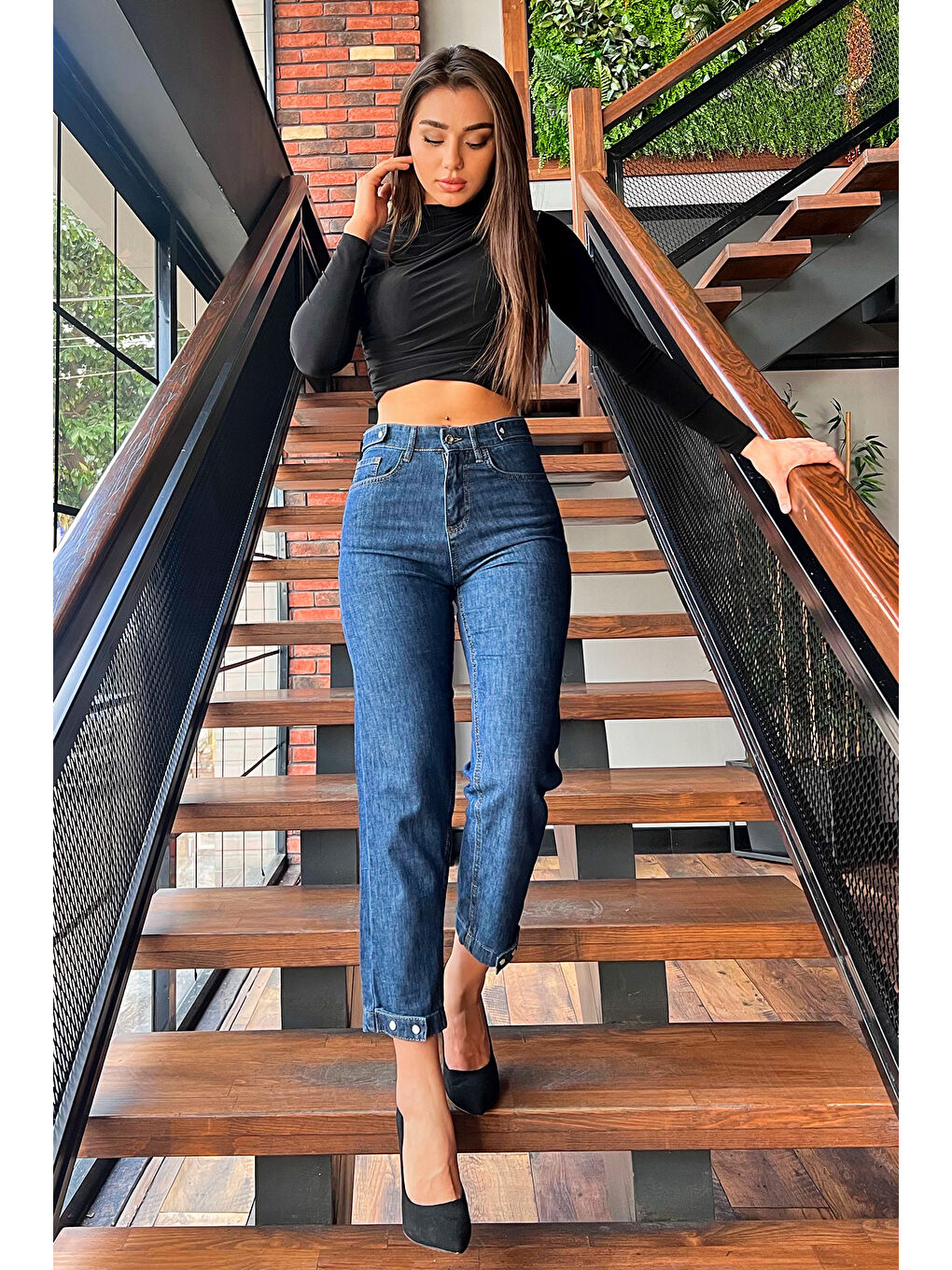 Lacivert Modern Tasarım Bel Ve Paça Çıtçıt Detaylı Yüksek Bel Jean Pantolon-2