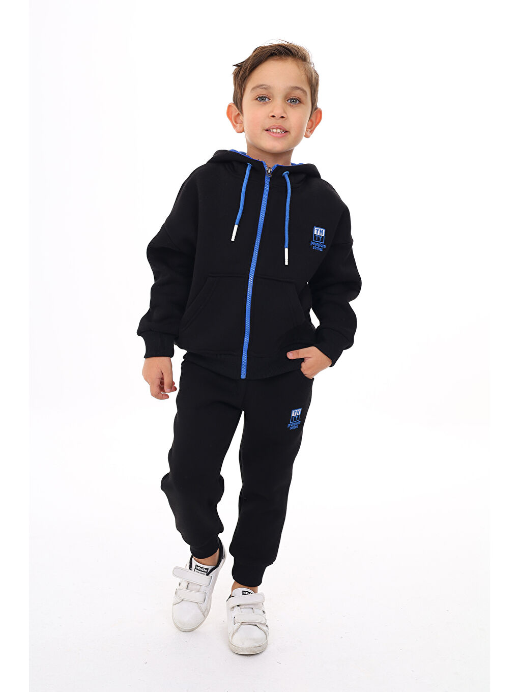 Siyah Erkek Çocuk Nakışlı Eşofman Takım-1