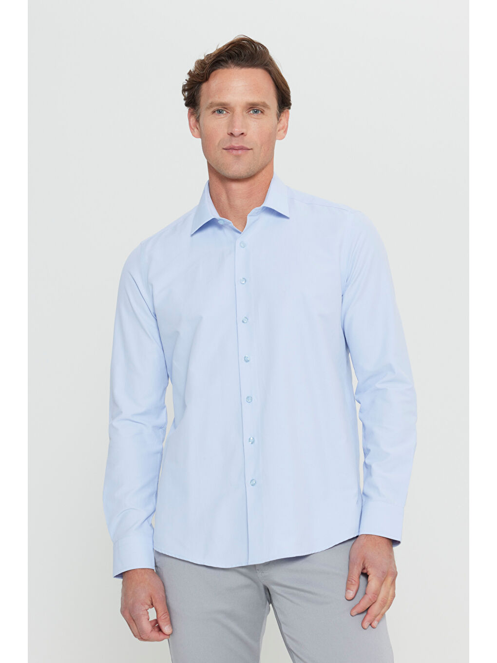 Erkek Açık Mavi Kolay Ütülenebilir Slim Fit Dar Kesim Klasik Yaka Pamuklu Gömlek-2