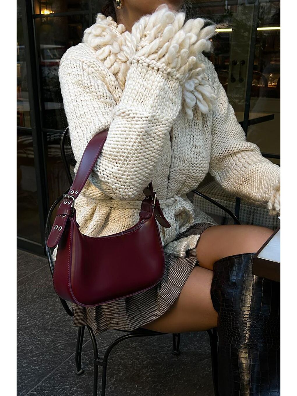 Muse Oval Baget Çanta Bordo-5