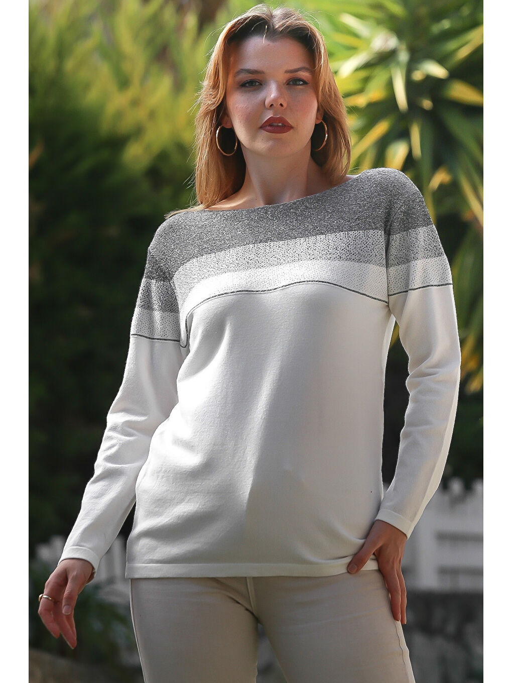 Ekru Kayık Yaka Uzun Kol Simli Casual Triko Kazak 65 60-1