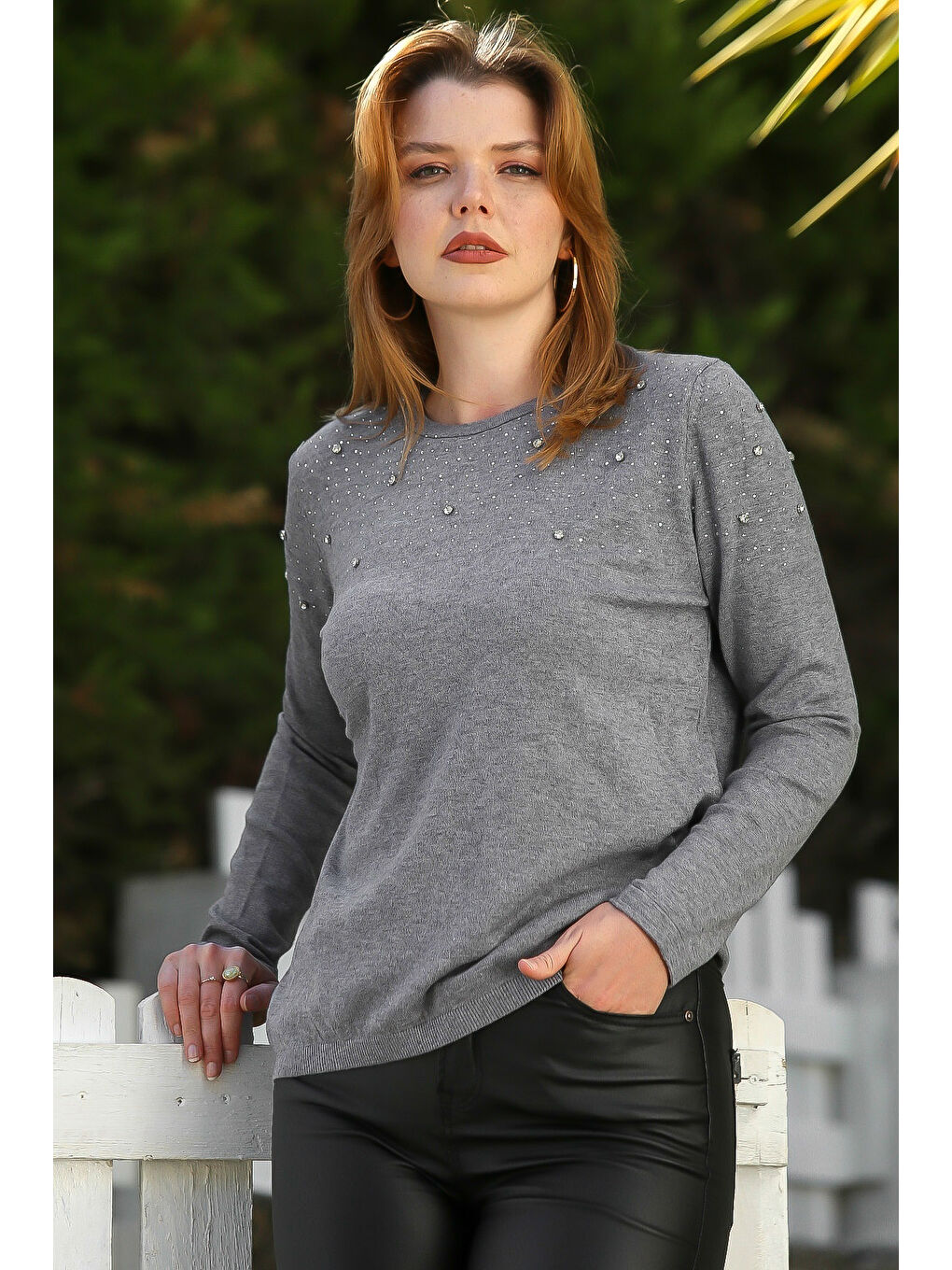 Gri Melanj Yuvarlak Yaka Uzun Kol Taşlı Troklu Casual Triko Kazak 65 60-1