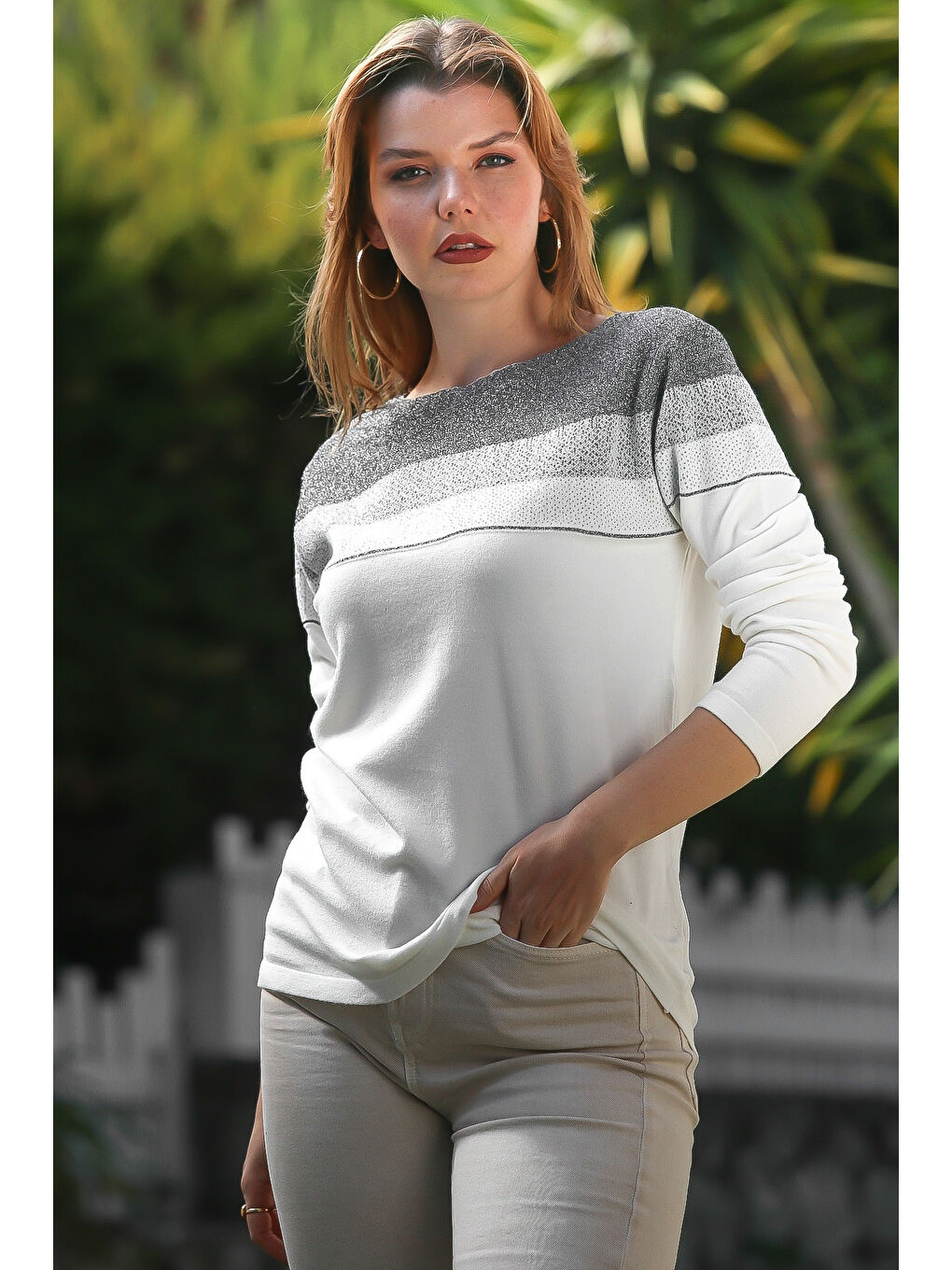 Ekru Kayık Yaka Uzun Kol Simli Casual Triko Kazak 65 60-2