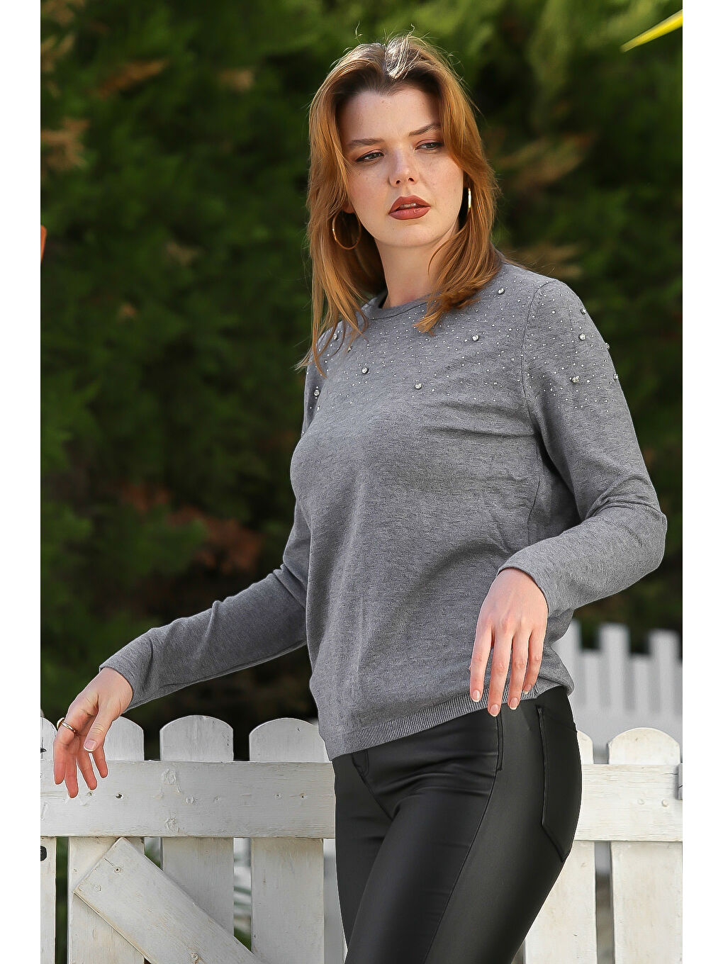 Gri Melanj Yuvarlak Yaka Uzun Kol Taşlı Troklu Casual Triko Kazak 65 60-3