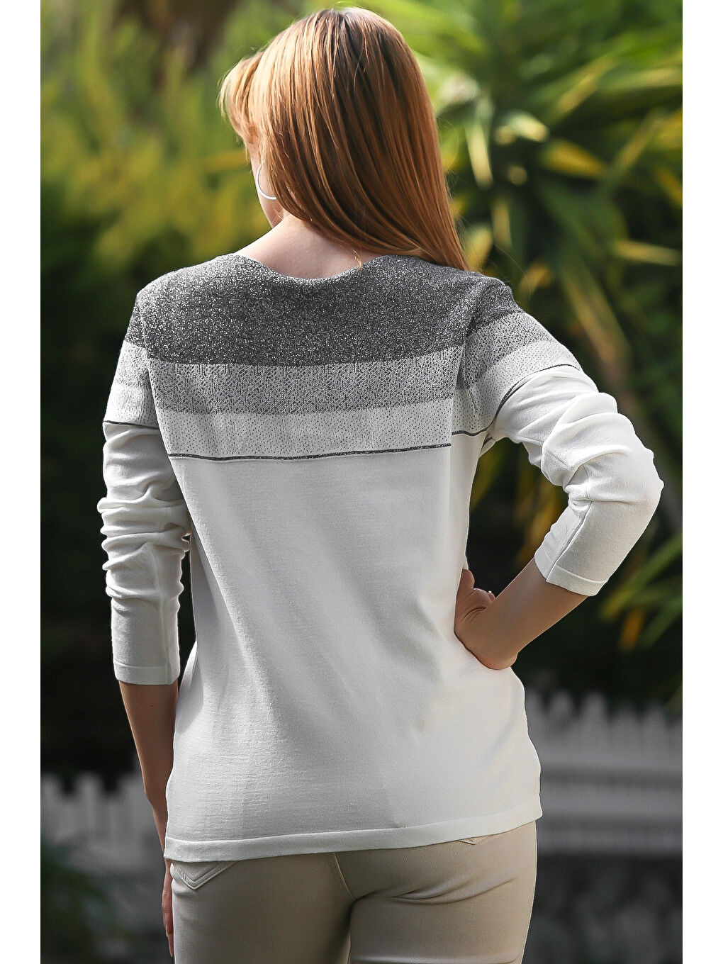 Ekru Kayık Yaka Uzun Kol Simli Casual Triko Kazak 65 60-4